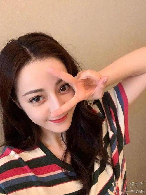 今日八卦爆料迪丽热巴,神秘男友身份引网友热议